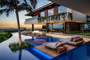 Unlocking the Magic of Gangnam Mirror Room